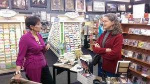 Discussing publishing and fiction with author Jane Kirkpatrick at Corvallis book signing